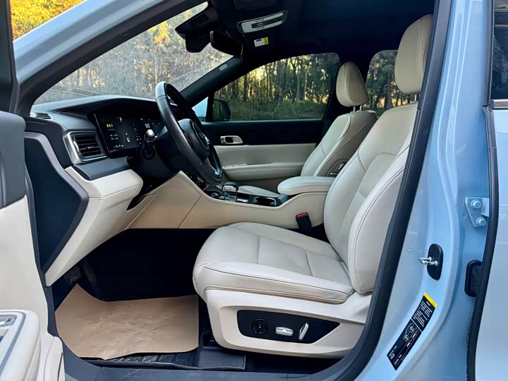 LiXiang One 2021 2021款 增程6座版