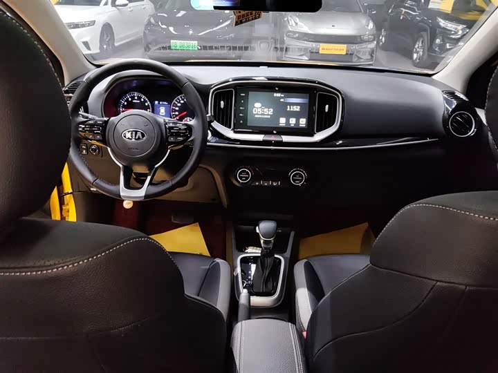 Kia KX1 2021 2021款 1.4L CVT趣享天窗款