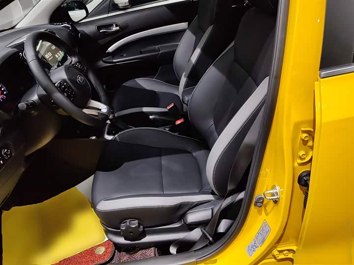 Kia KX1 2021 2021款 1.4L CVT趣享天窗款