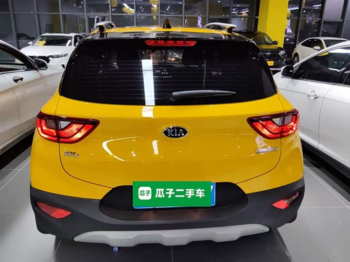 Kia KX1 2021 2021款 1.4L CVT趣享天窗款