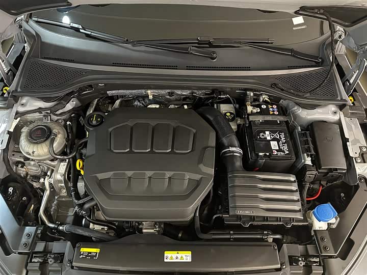 Volkswagen CC 2024 2024款 380TSI 夺目 众享款