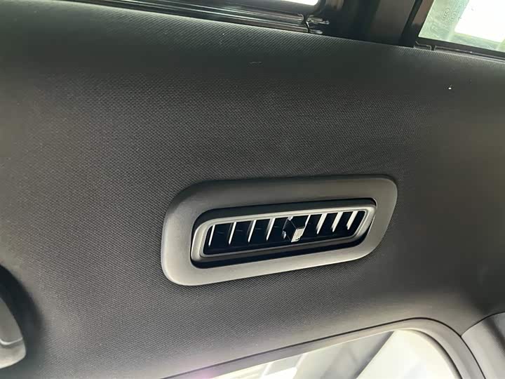 GAC Trumpchi GS8 2024 2024款 领航系列 2.0TGDI 四驱豪华智联版