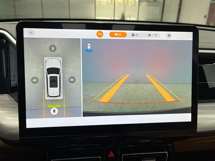 GAC Trumpchi GS8 2024 2024款 领航系列 2.0TGDI 四驱豪华智联版