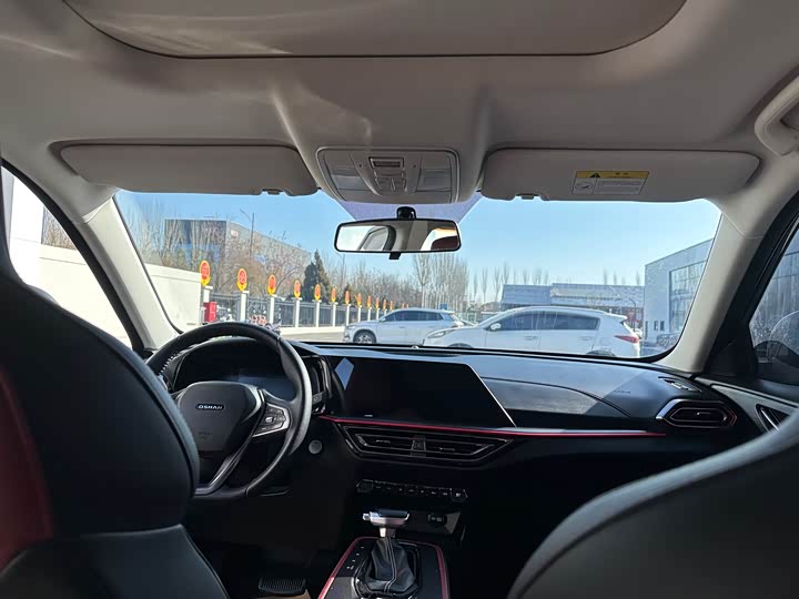 Changan Oshan X5 2022 2022款 运动版 1.5T DCT飓风音速