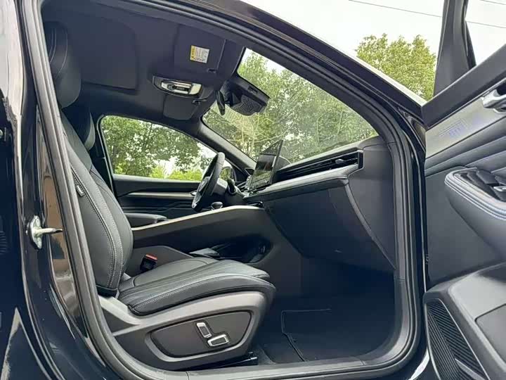 Geely Preface 2025 2025款 东方曜 1.5TD 惊鸿版