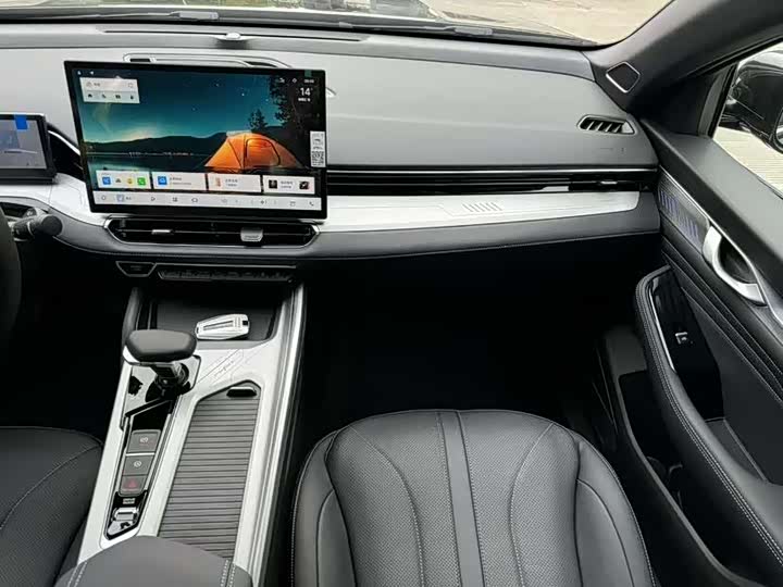 Geely Preface 2025 2025款 东方曜 1.5TD 惊鸿版