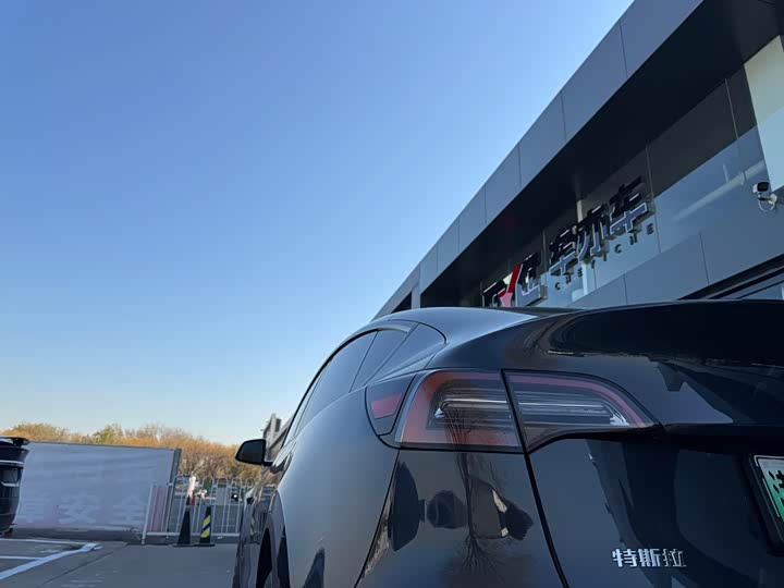 Tesla Model Y 2024 2024款 后轮驱动版