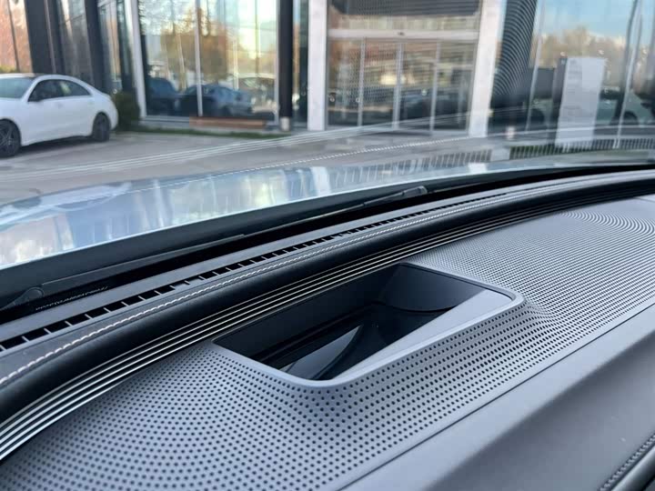 Mercedes-Benz EQC 2022 2022款 EQC 400 4MATIC