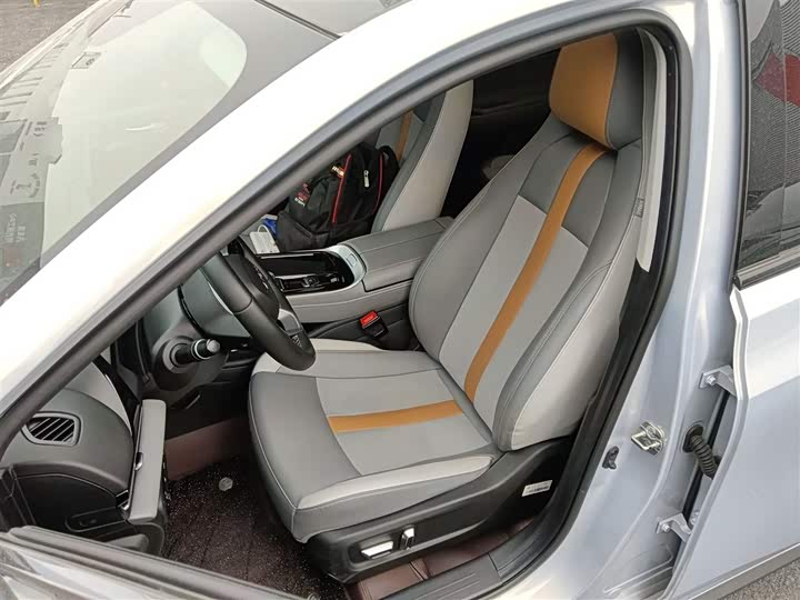 GAC Aion S Plus 2023 2023款 70 乐享版 三元锂