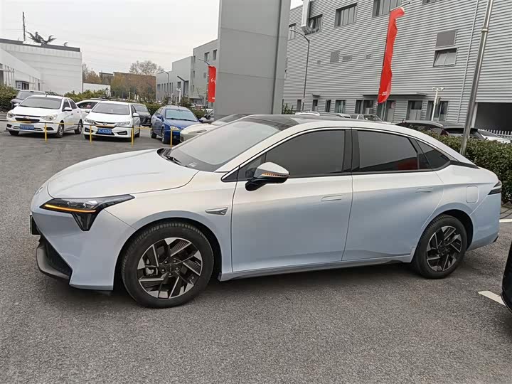 GAC Aion S Plus 2023 2023款 70 乐享版 三元锂