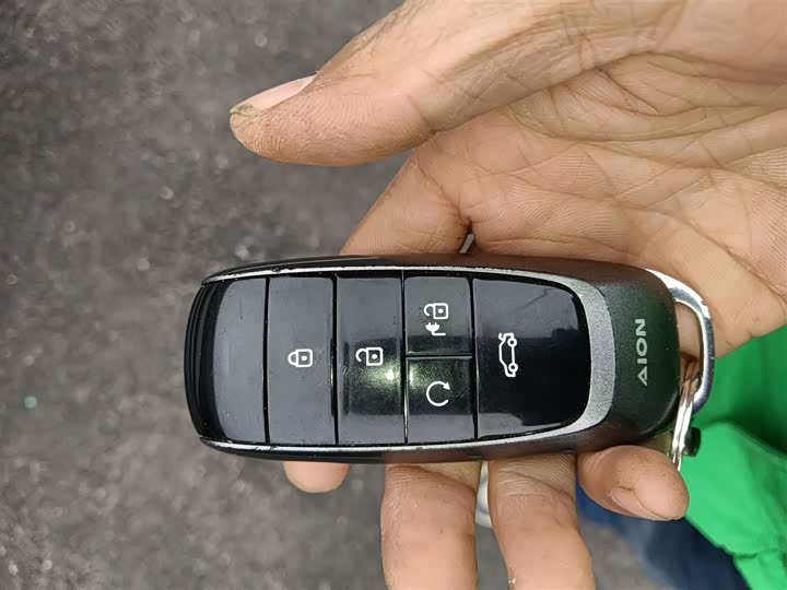 GAC Aion S Plus 2023 2023款 70 乐享版 三元锂