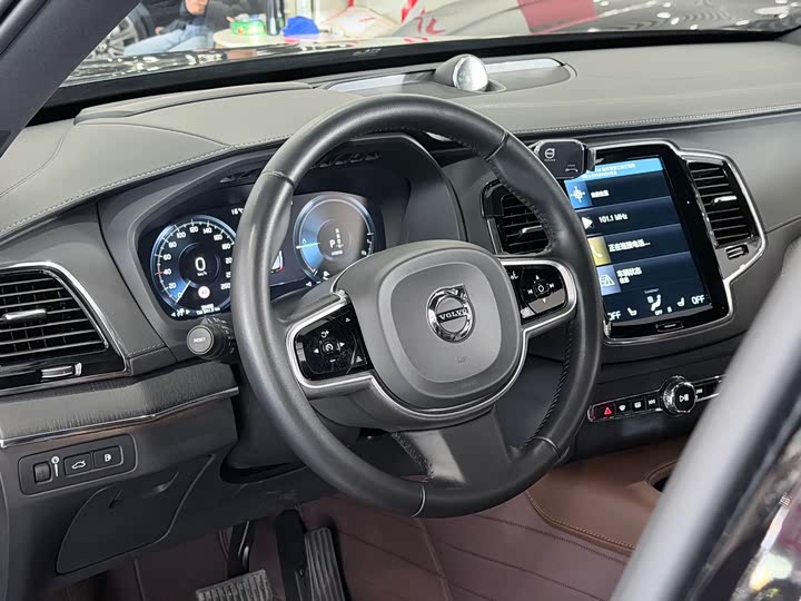 Volvo XC90 Hybrid 2021 2021款 E驱混动 T8 智尊豪华版 7座