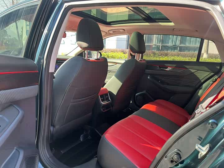 Dongfeng Aeolus Yixuan Max 2023 2023款 1.5T 超炫潮爸版