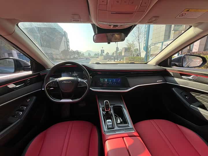 Dongfeng Aeolus Yixuan Max 2023 2023款 1.5T 超炫潮爸版