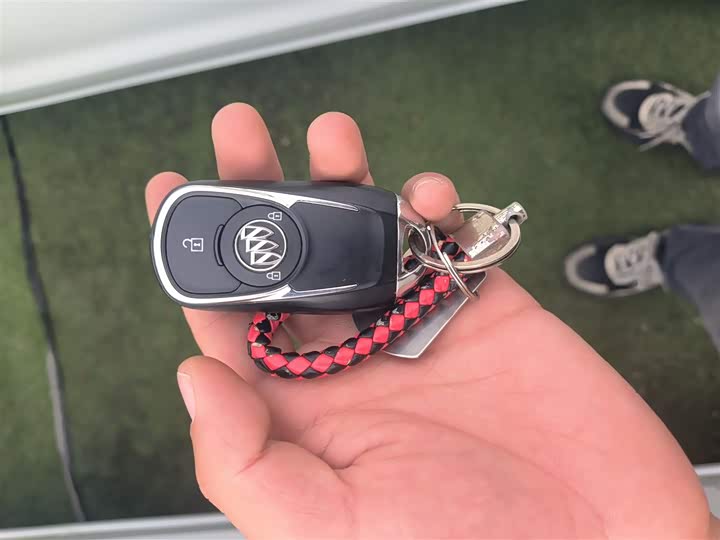 Buick GL6 2021 2021款 323T 轻混动互联豪华型