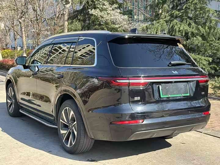 LiXiang One 2021 2021款 增程6座版