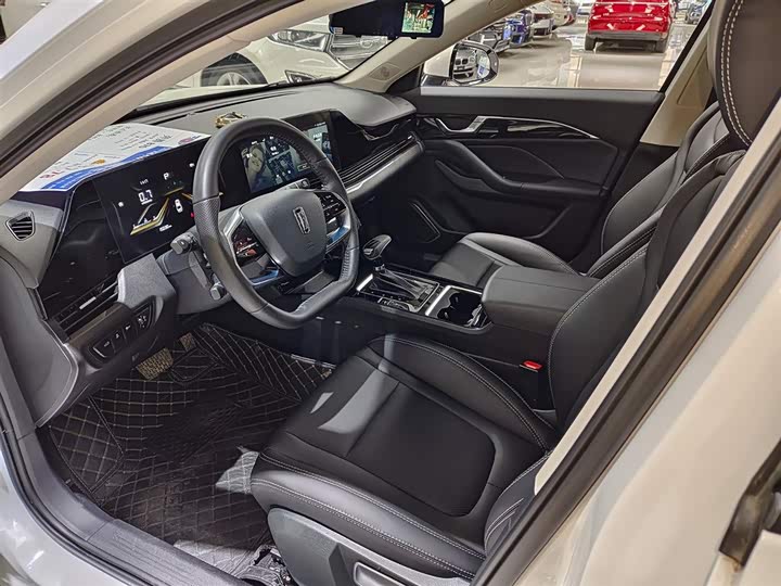 Bestune B70 2024 2024款 龙腾版 1.5T 领创型