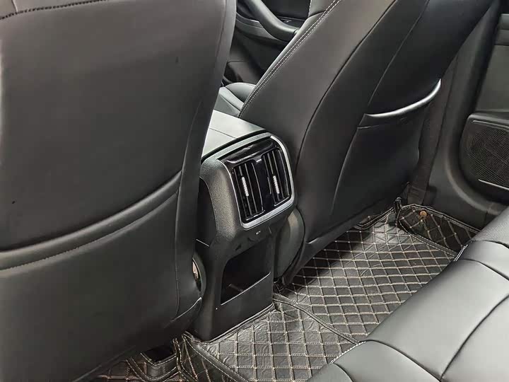 Bestune B70 2024 2024款 龙腾版 1.5T 领创型