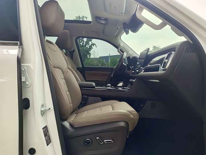 BAIC Beijing BJ60 2022 2022款 2.0T 五一版 五座