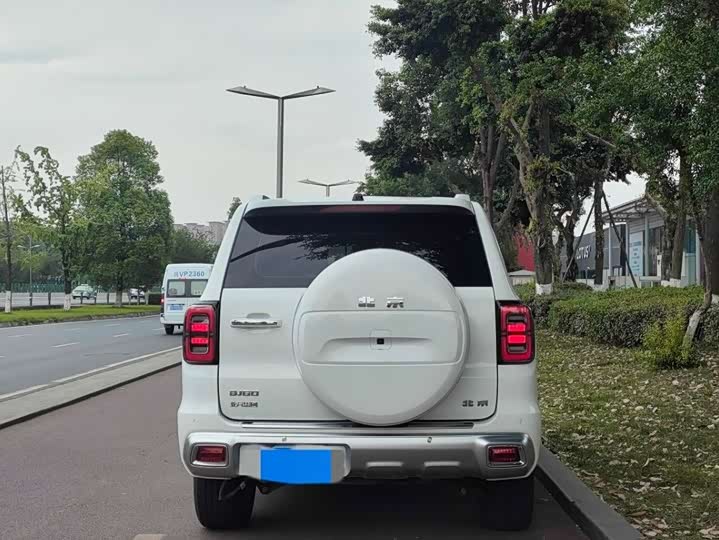 BAIC Beijing BJ60 2022 2022款 2.0T 五一版 五座
