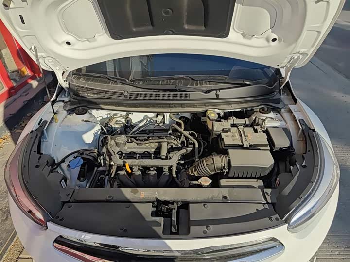 Kia KX1 2021 2021款 1.4L CVT天窗款