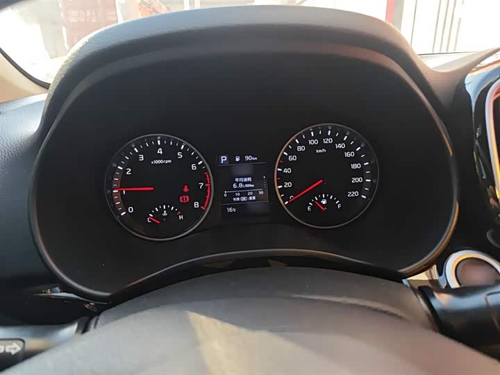 Kia KX1 2021 2021款 1.4L CVT天窗款