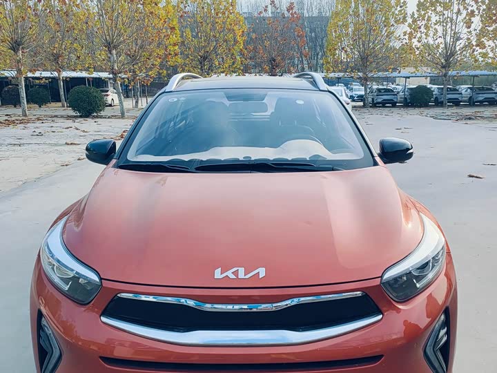 Kia KX1 2021 2021款 1.4L CVT趣享天窗款