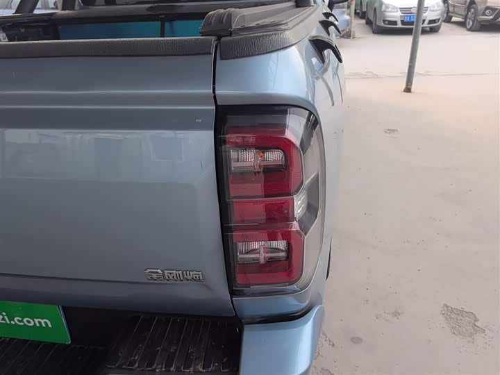 Great Wall King Kong Poer 2022 2022款 2.0T手动汽油两驱精英型长箱GW4C20B