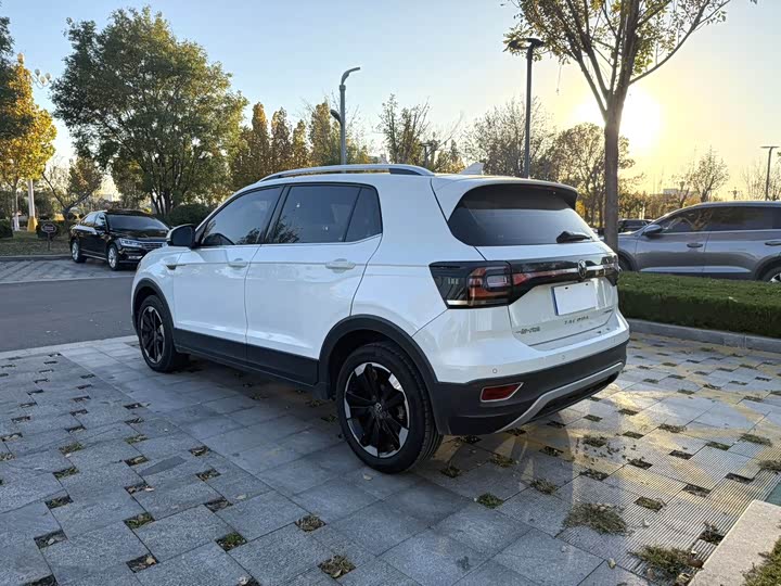 Volkswagen Tacqua 2023 2023款 200TSI DSG 悦智联版