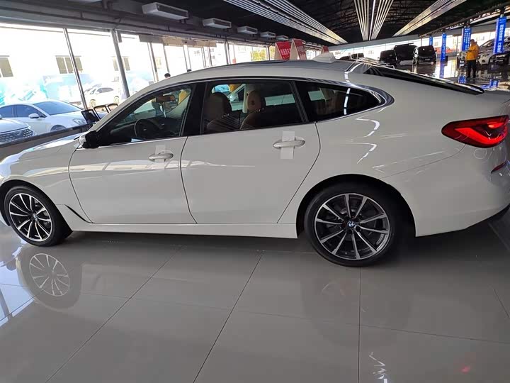 BMW 6 Series GT 2022 2022款 630i 豪华设计套装