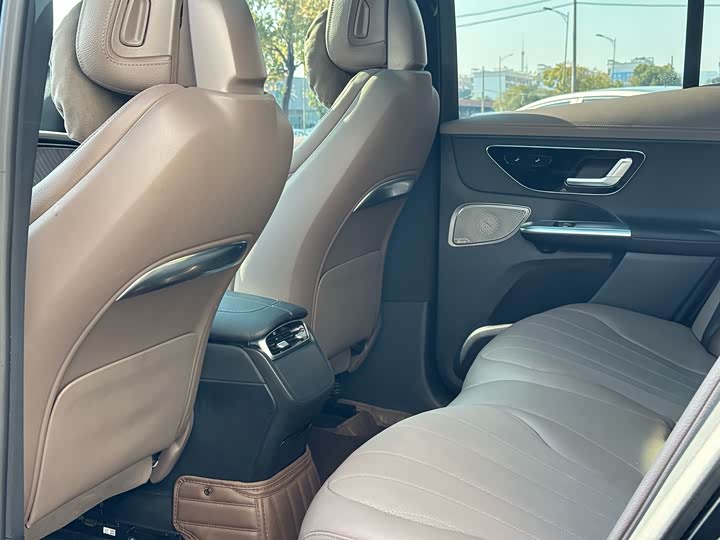 Mercedes-Benz EQE SUV 2024 2024款 350 4MATIC 豪华版
