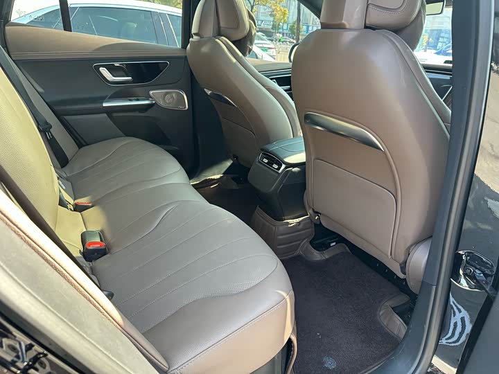 Mercedes-Benz EQE SUV 2024 2024款 350 4MATIC 豪华版