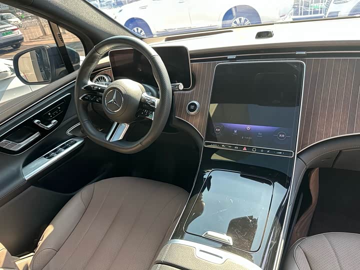 Mercedes-Benz EQE SUV 2024 2024款 350 4MATIC 豪华版