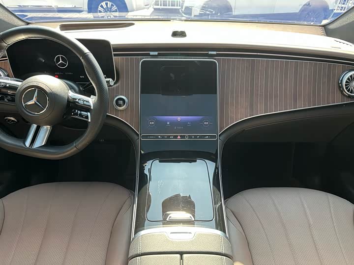 Mercedes-Benz EQE SUV 2024 2024款 350 4MATIC 豪华版