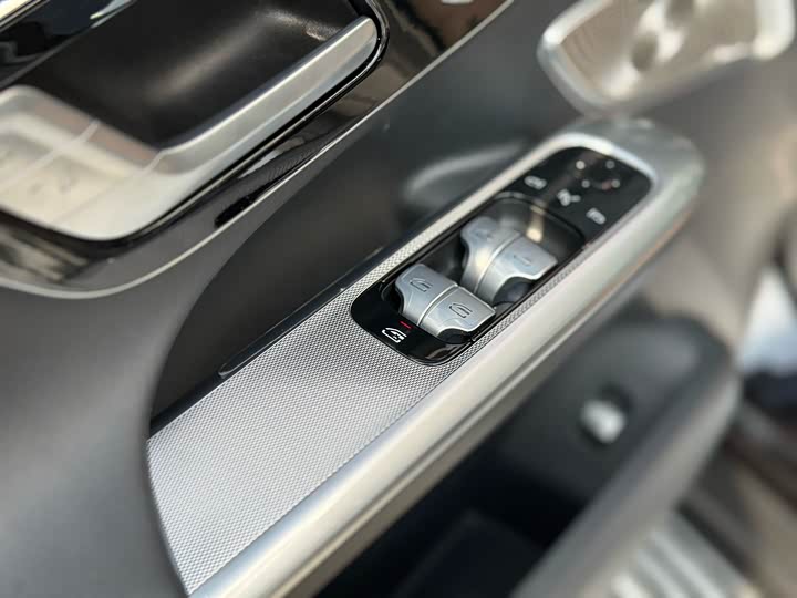 Mercedes-Benz EQE SUV 2024 2024款 350 4MATIC 豪华版