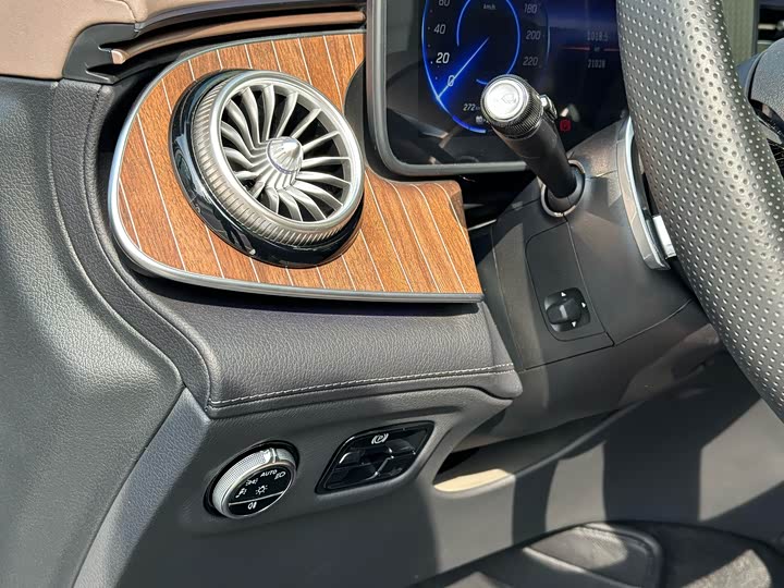 Mercedes-Benz EQE SUV 2024 2024款 350 4MATIC 豪华版