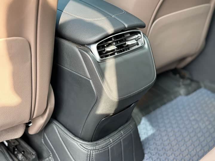 Mercedes-Benz EQE SUV 2024 2024款 350 4MATIC 豪华版