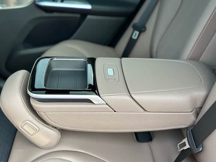 Mercedes-Benz EQE SUV 2024 2024款 350 4MATIC 豪华版