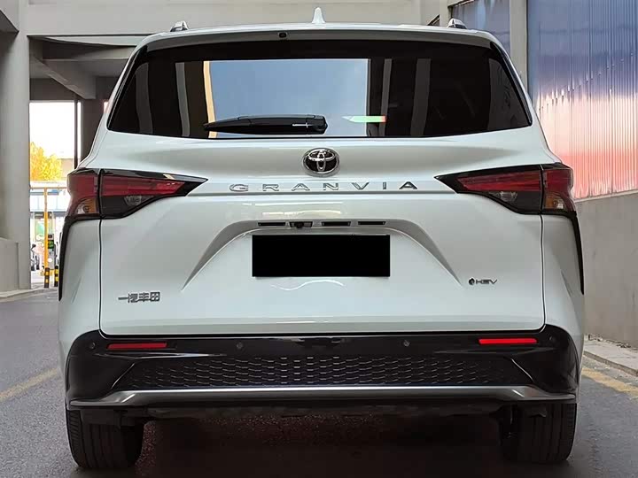 Toyota Granvia 2024 2024款 2.5L混动 豪华版