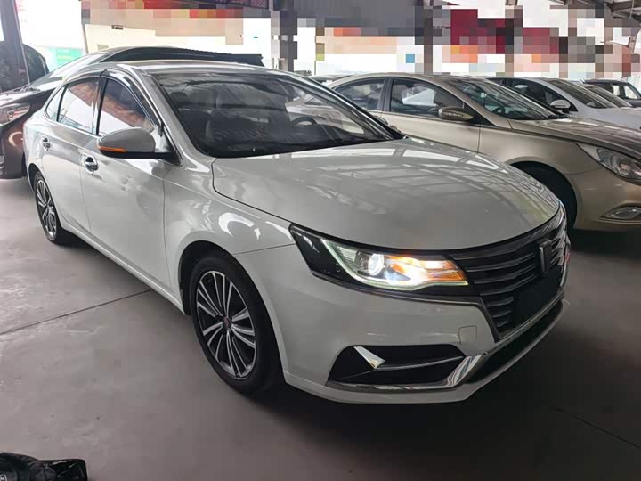 Roewe i6 2020 2020款 PLUS 1.6L CVT 4G互联荣耀旗舰版