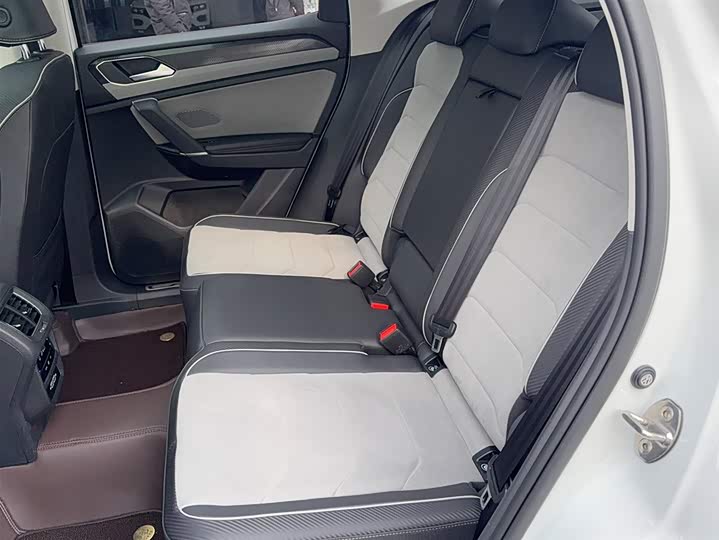 Volkswagen Tayron X 2023 2023款 330TSI 两驱尊贵高能版