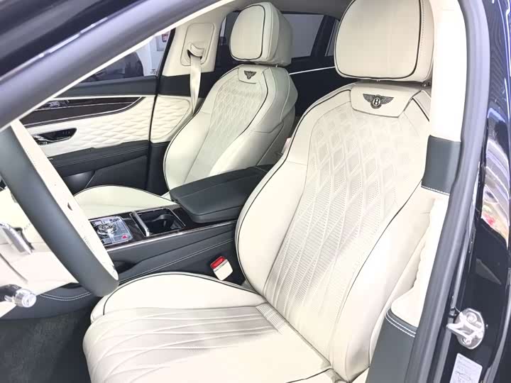 Bentley Flying Spur Hybrid 2022 2022款 2.9T V6 Hybrid