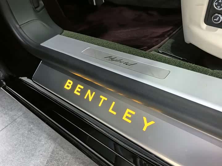 Bentley Flying Spur Hybrid 2022 2022款 2.9T V6 Hybrid