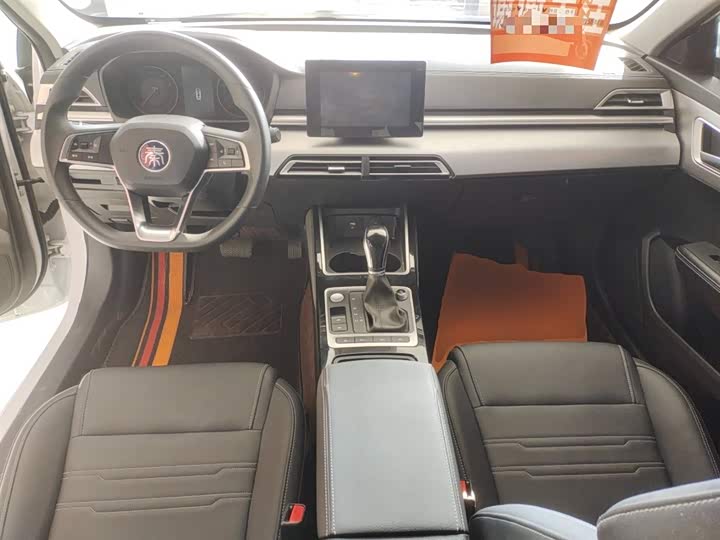 BYD Qin 2019 2019款 1.5L 自动豪华型