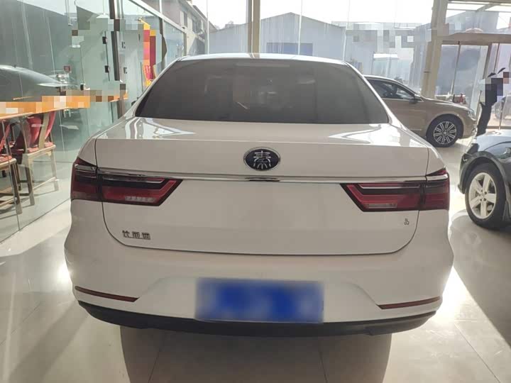 BYD Qin 2019 2019款 1.5L 自动豪华型