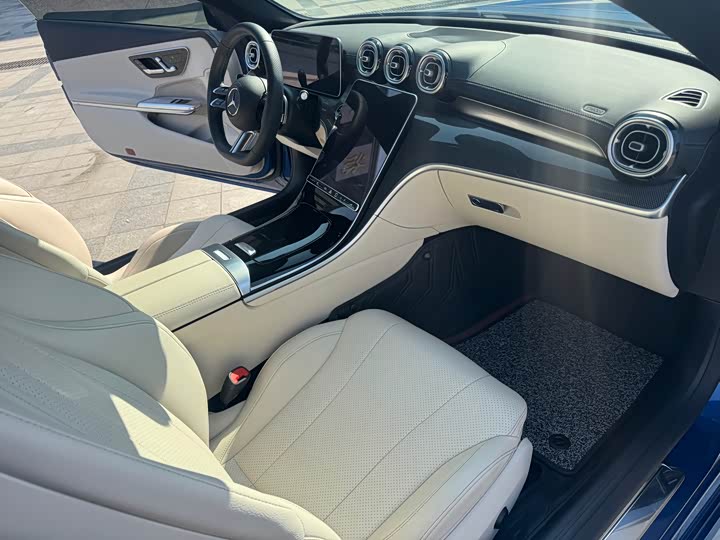 Mercedes-Benz CLE-Class 2025 2025款 CLE 260 轿跑车