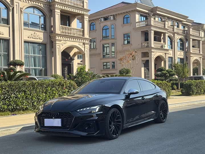 Audi RS 5 2023 2023款 RS 5 2.9T Sportback 黑曜版