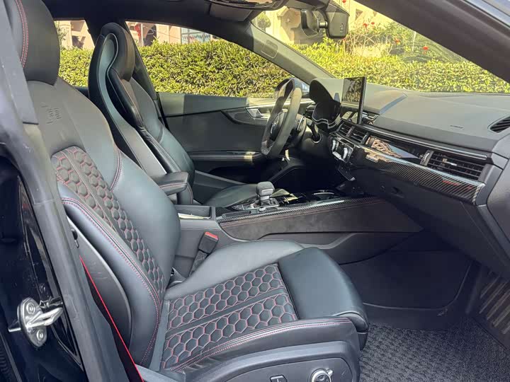 Audi RS 5 2023 2023款 RS 5 2.9T Sportback 黑曜版