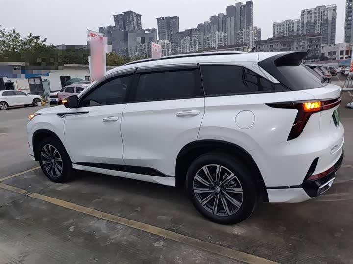 Changan CS75 Plus 2025 2025款 第三代 冠军版 1.5T 劲航型