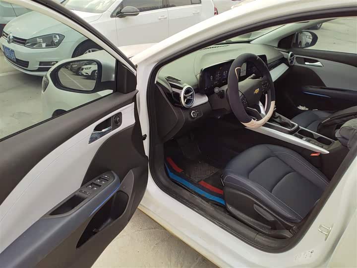 Chevrolet Monza 2024 2024款 1.5L 双离合悦享版